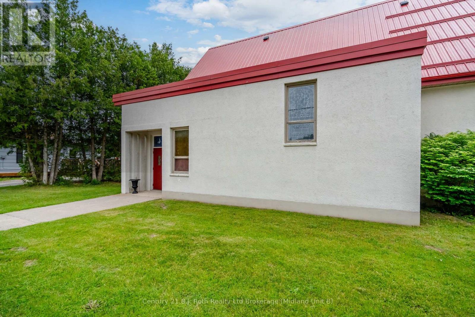 396 Assiniboia Street Property Photo 48