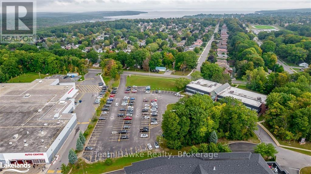 104 - 240 Penetanguishene Road Property Photo 24
