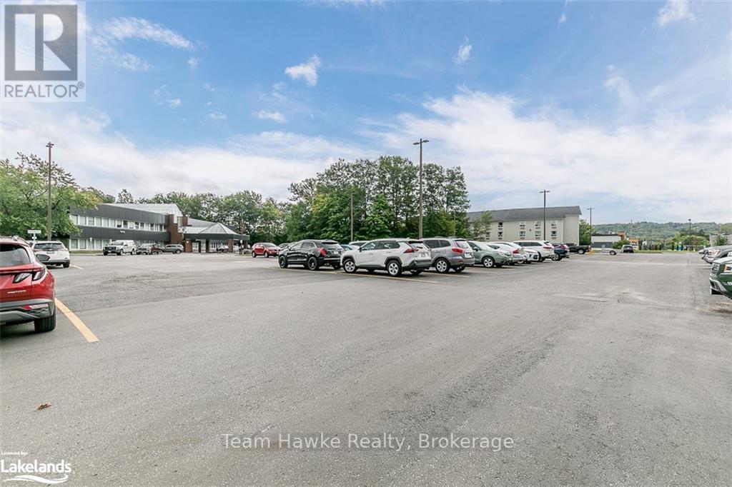 103a - 240 Penetanguishene Road Property Photo 20