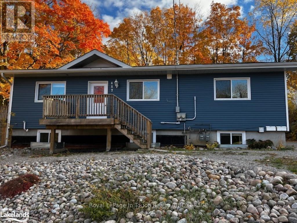 687 MONTREAL STREET Property Photo 1