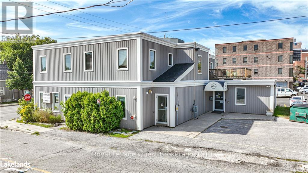 94 Colborne Street W Property Photo 3