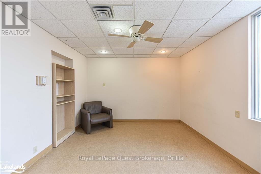 94 Colborne Street W Property Photo 15