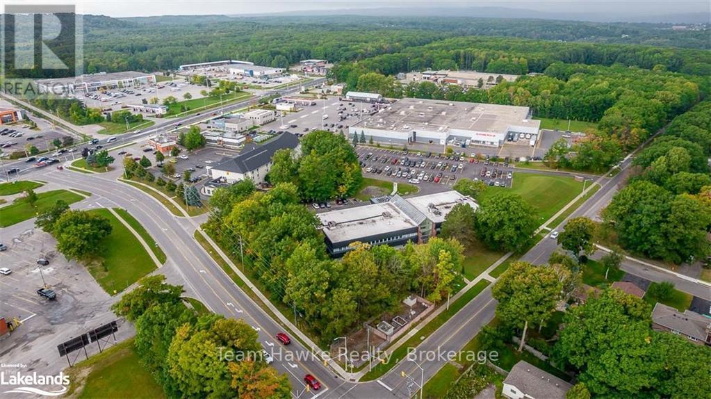 203 - 240 Penetanguishene Road Property Photo 46