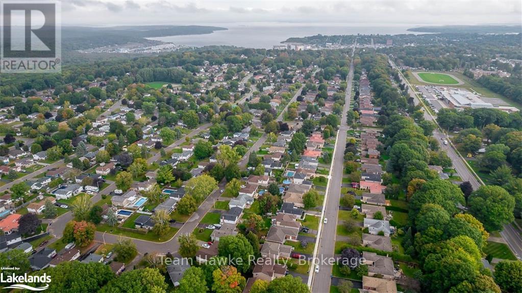 203 - 240 Penetanguishene Road Property Photo 47