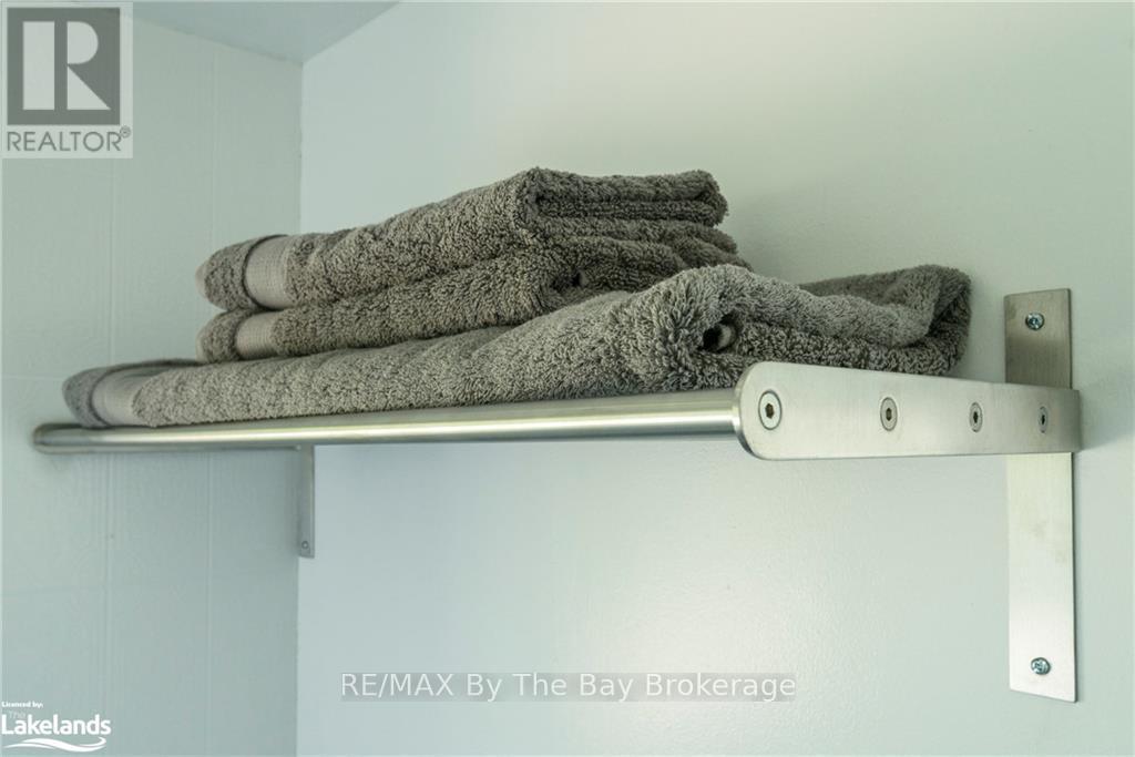 169 Mosley Street Property Photo 11