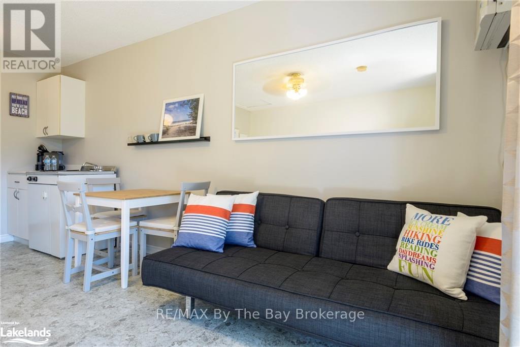 169 Mosley Street Property Photo 13