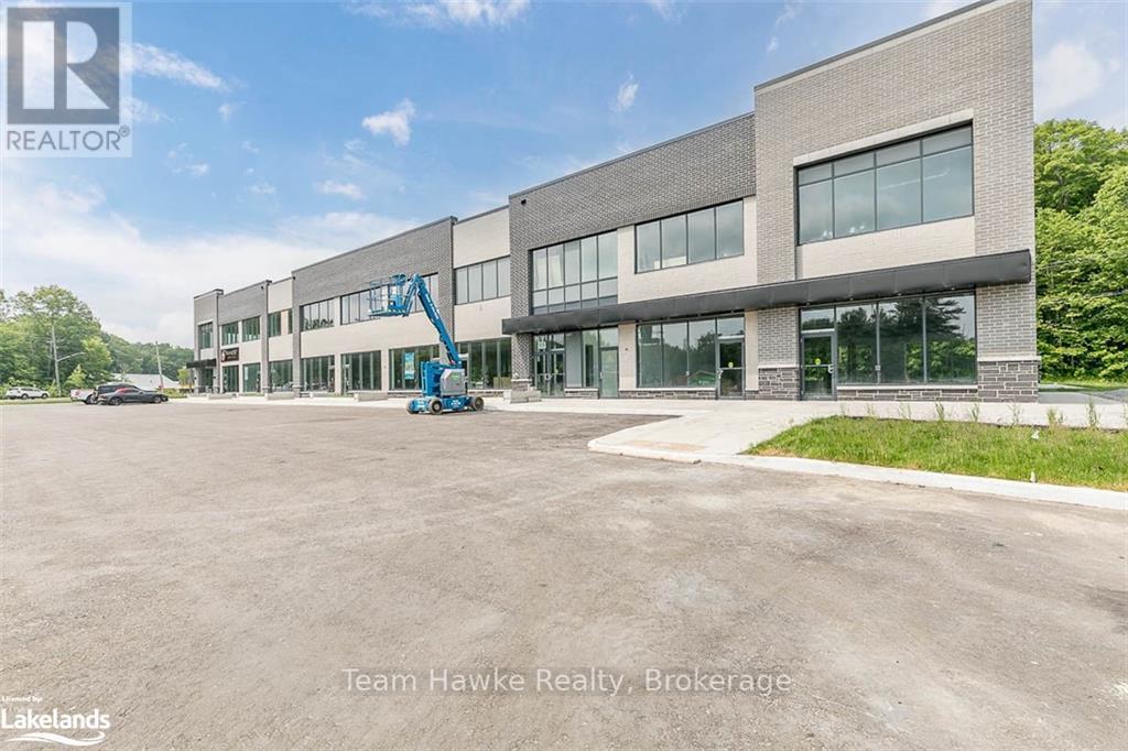 211 - 710 Balm Beach Road E Property Photo 6