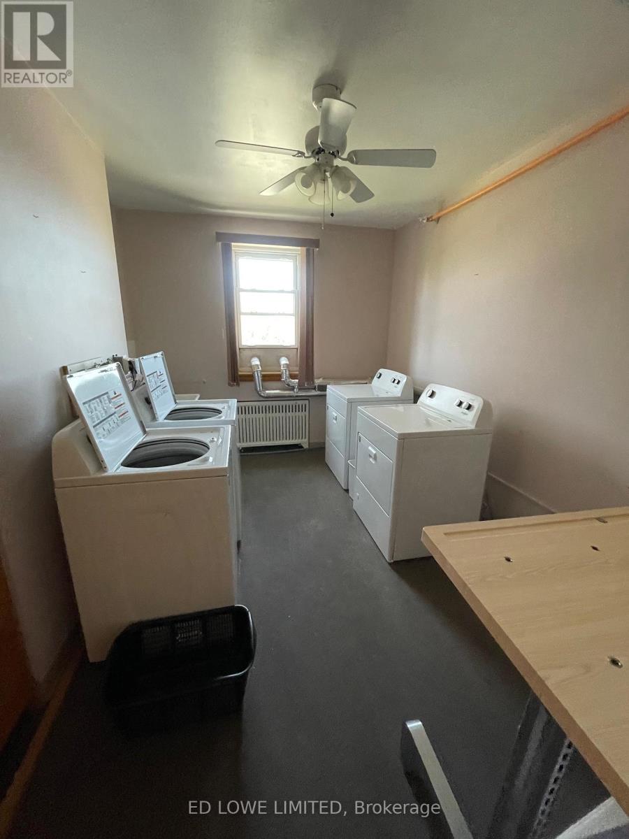 39 Poyntz Street Property Photo 19