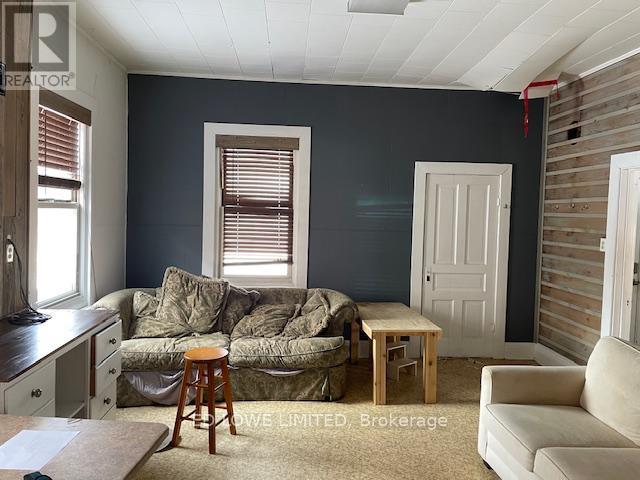 39 Poyntz Street Property Photo 31