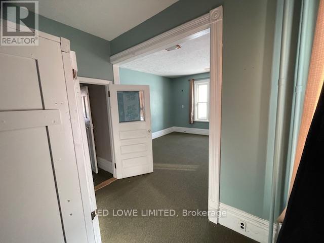 39 Poyntz Street Property Photo 40