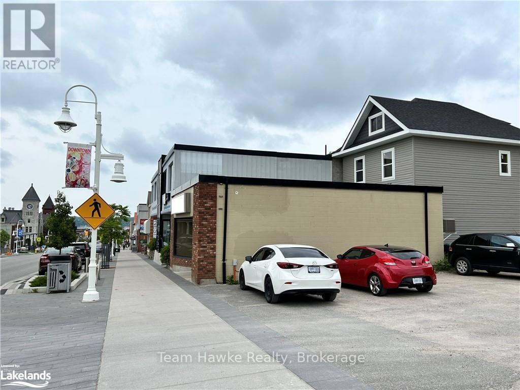 365 King Street Property Photo 5