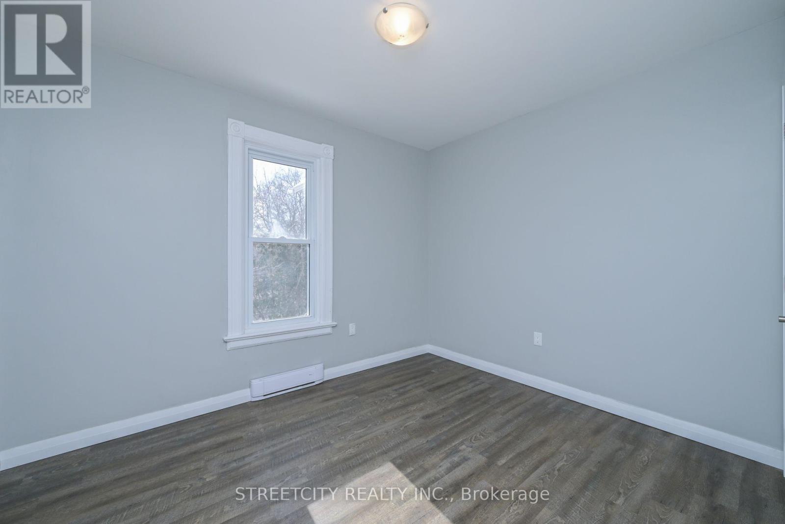 203 - 170 Bradford Street Property Photo 18