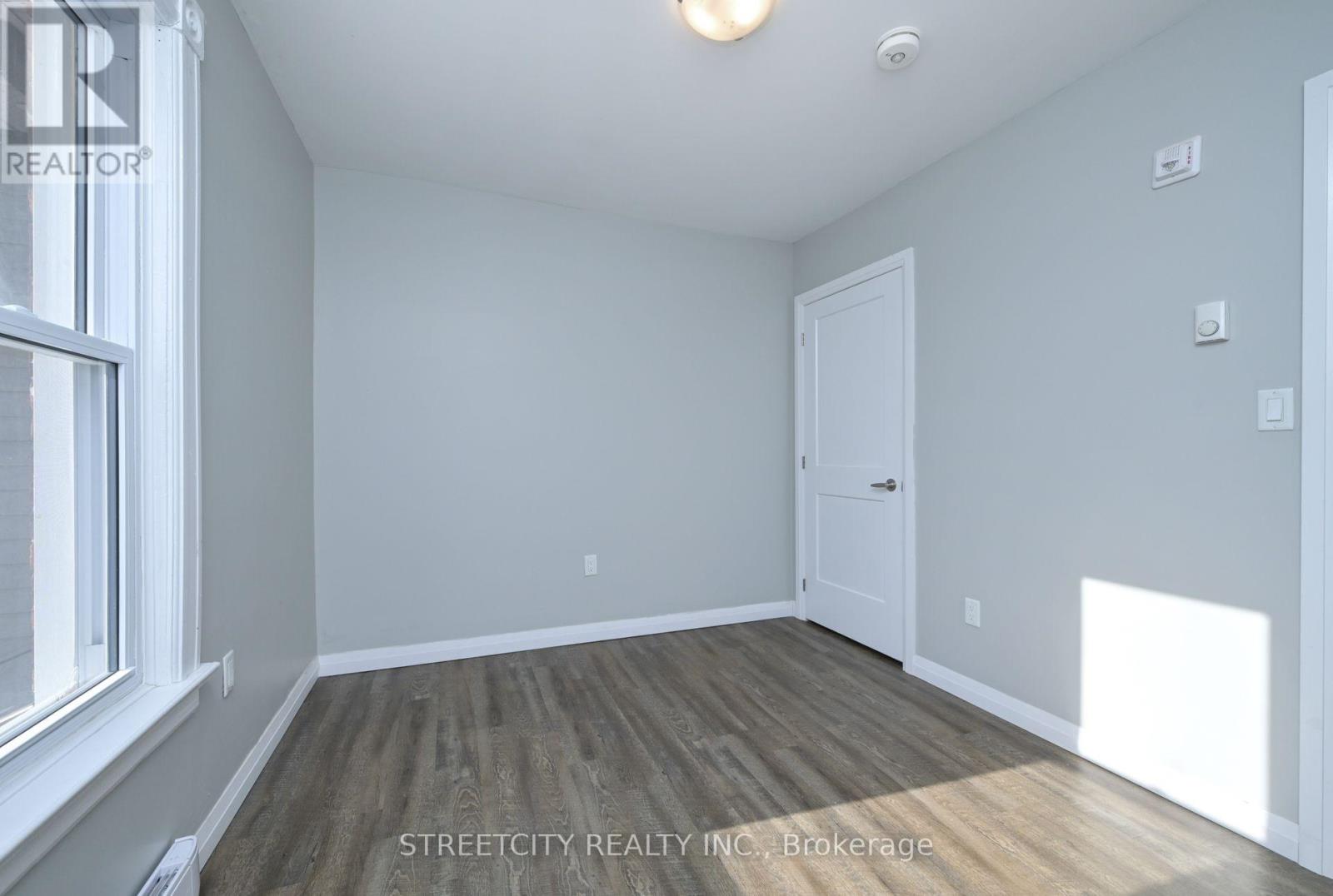 203 - 170 Bradford Street Property Photo 19