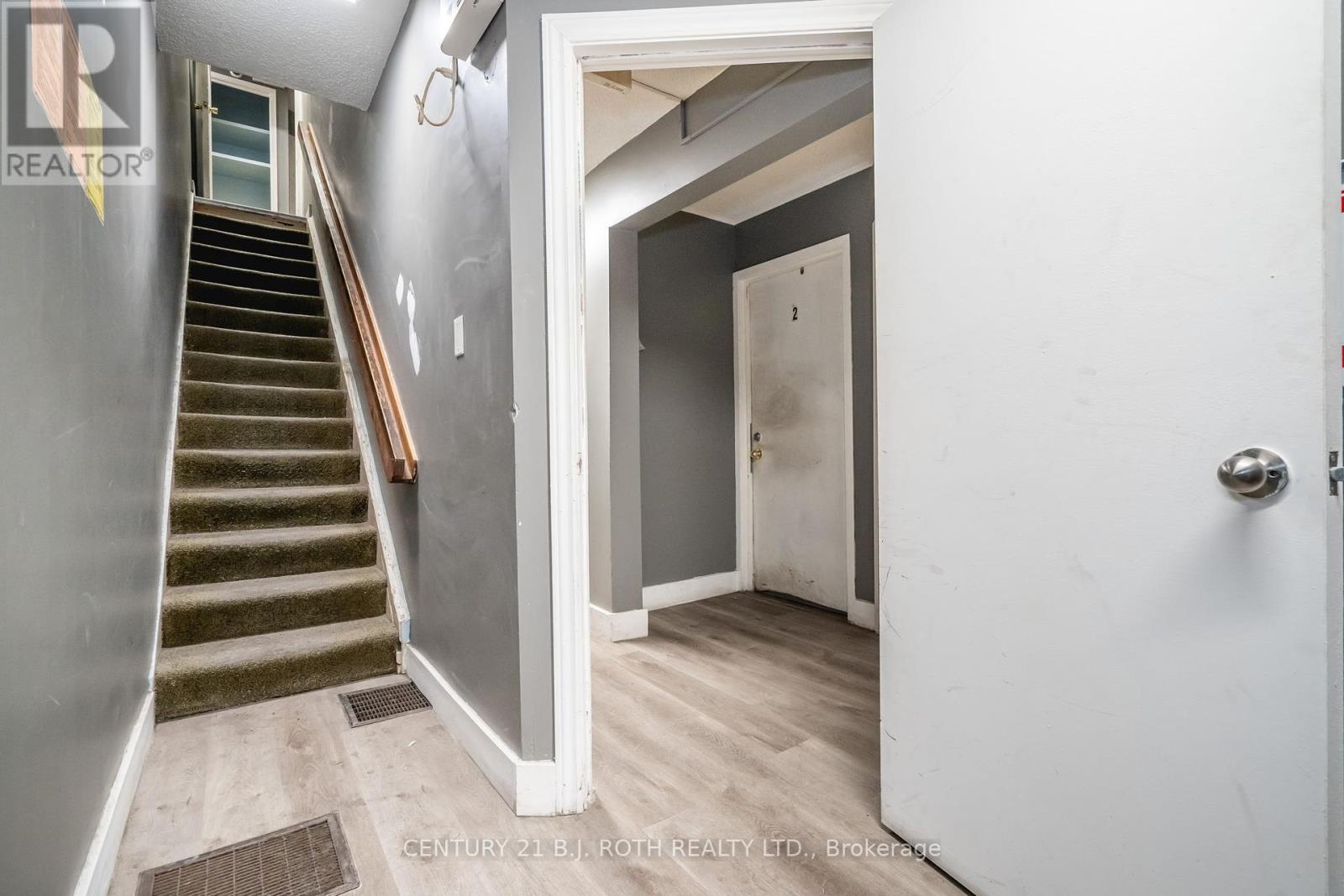 37 Toronto Street Property Photo 4