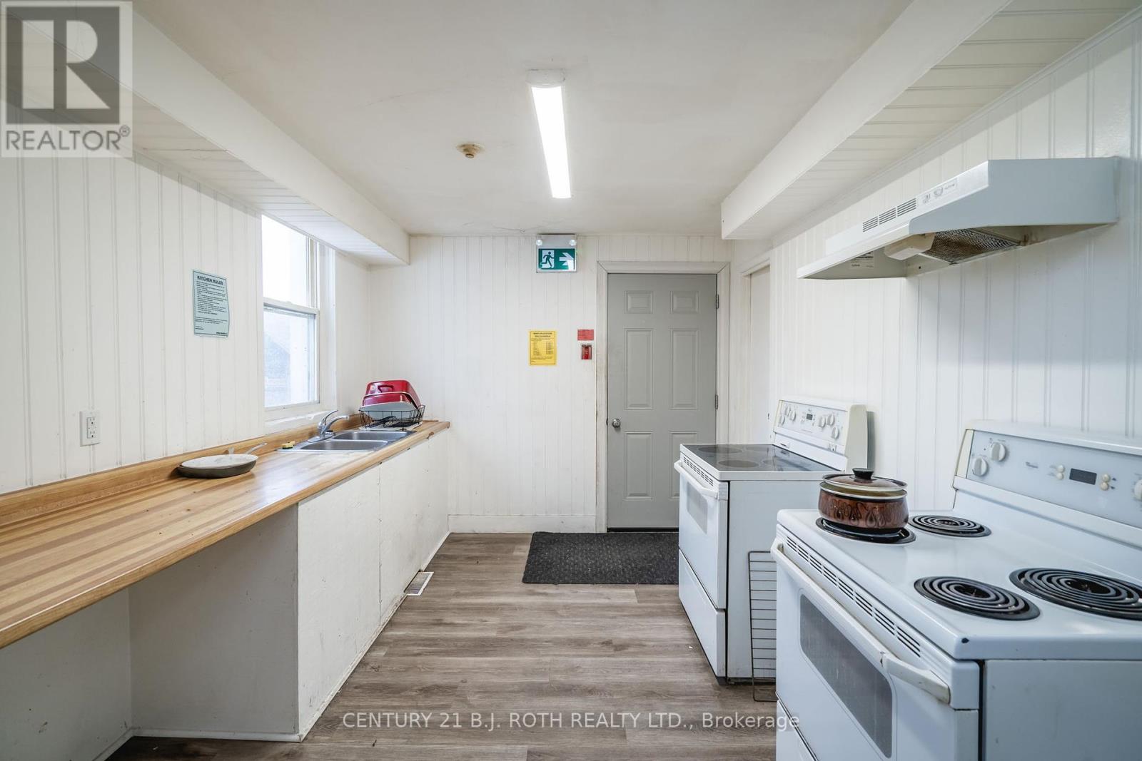 37 Toronto Street Property Photo 7