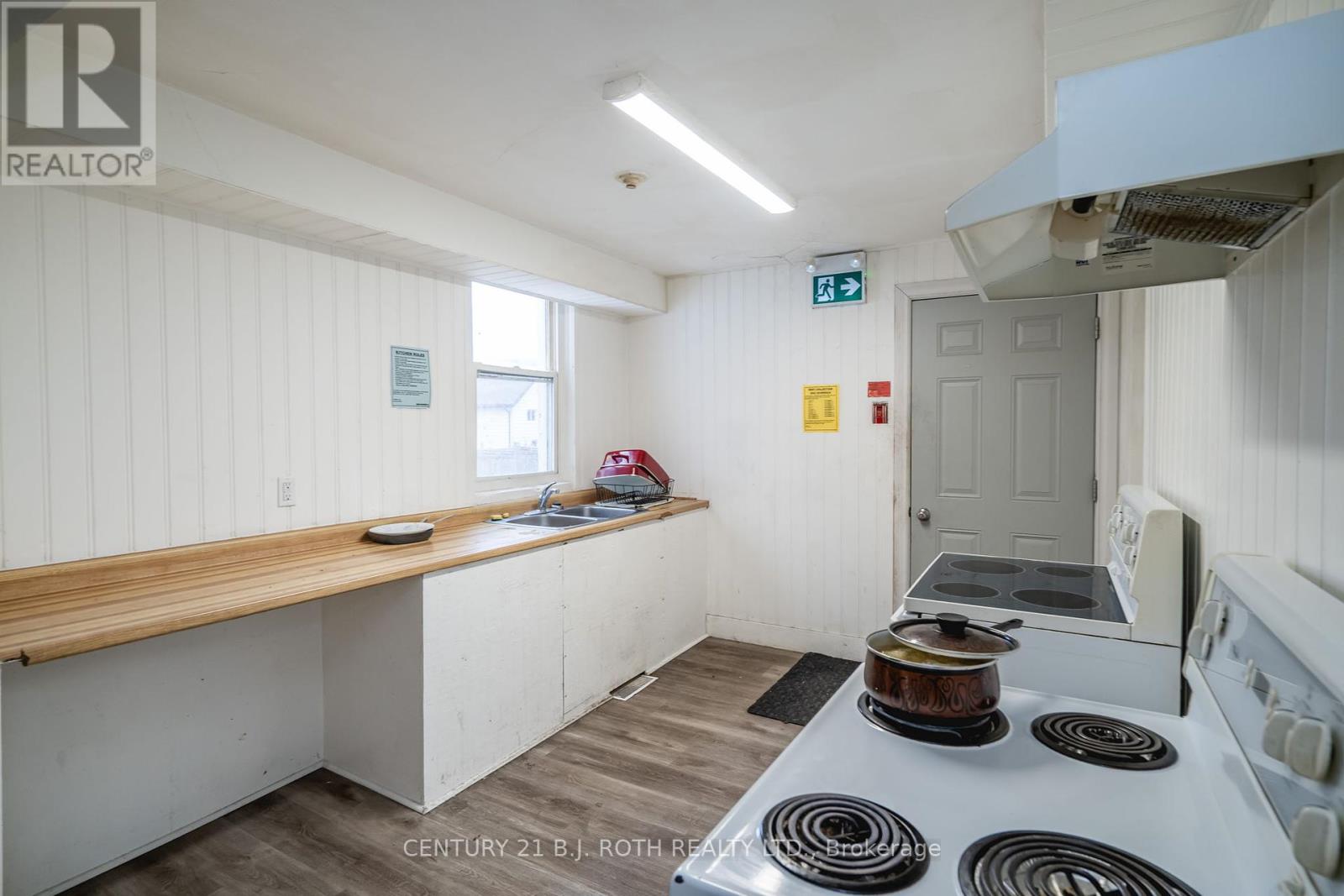 37 Toronto Street Property Photo 9
