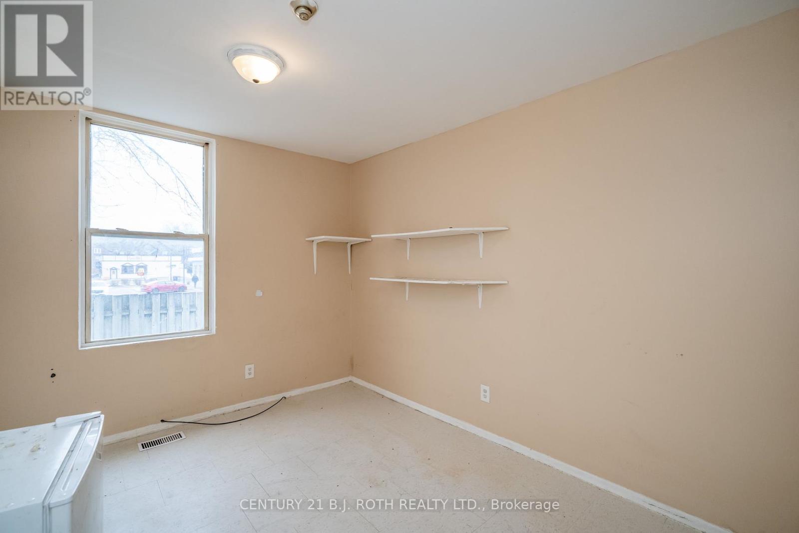 37 Toronto Street Property Photo 16