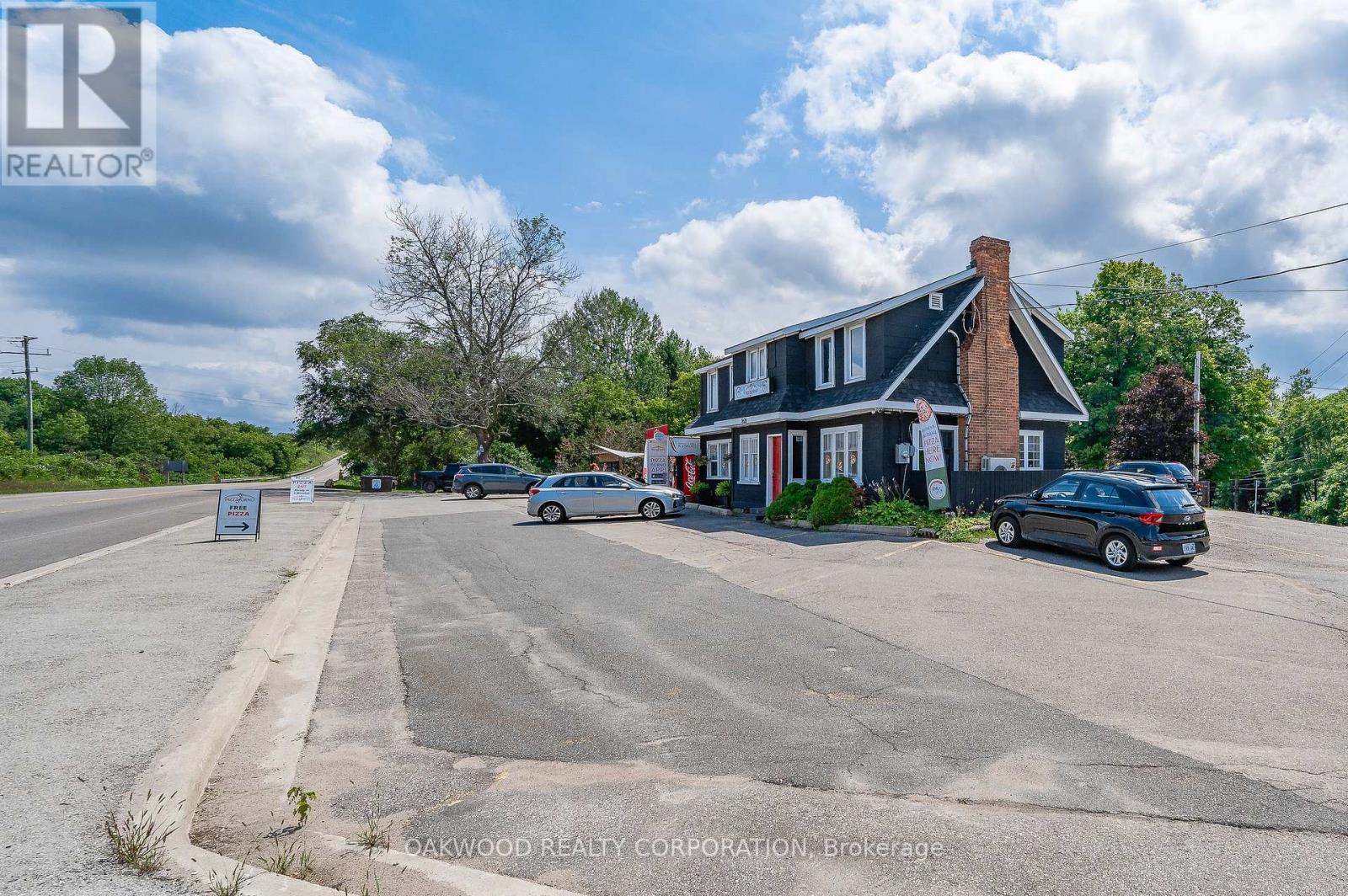 8626 Highway 12 W Property Photo 2