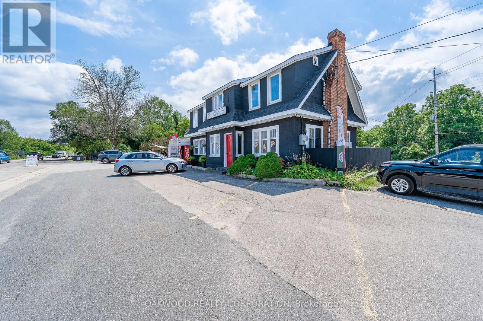 8626 Highway 12 W Property Photo 6