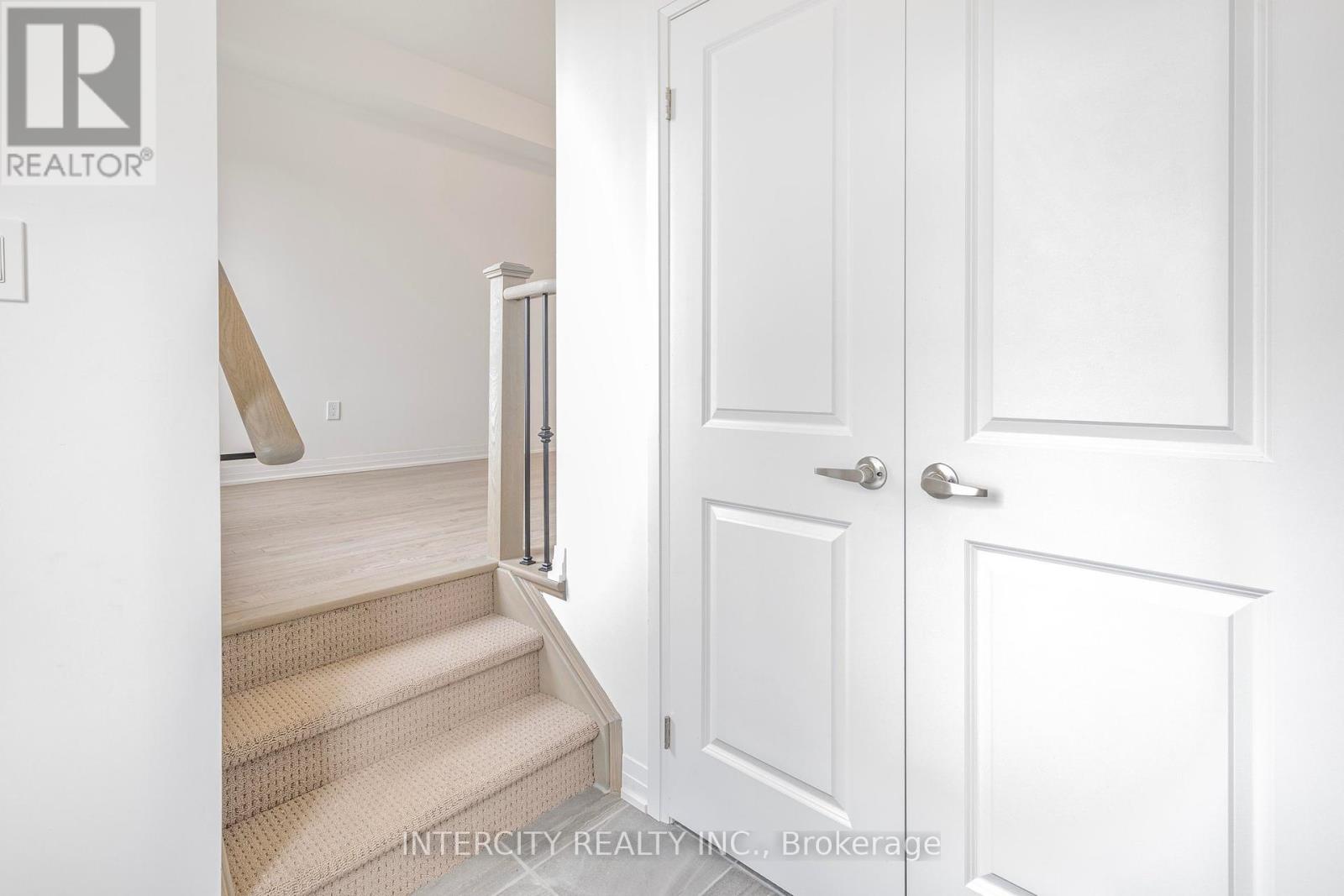 345 Quebec Street Property Photo 2