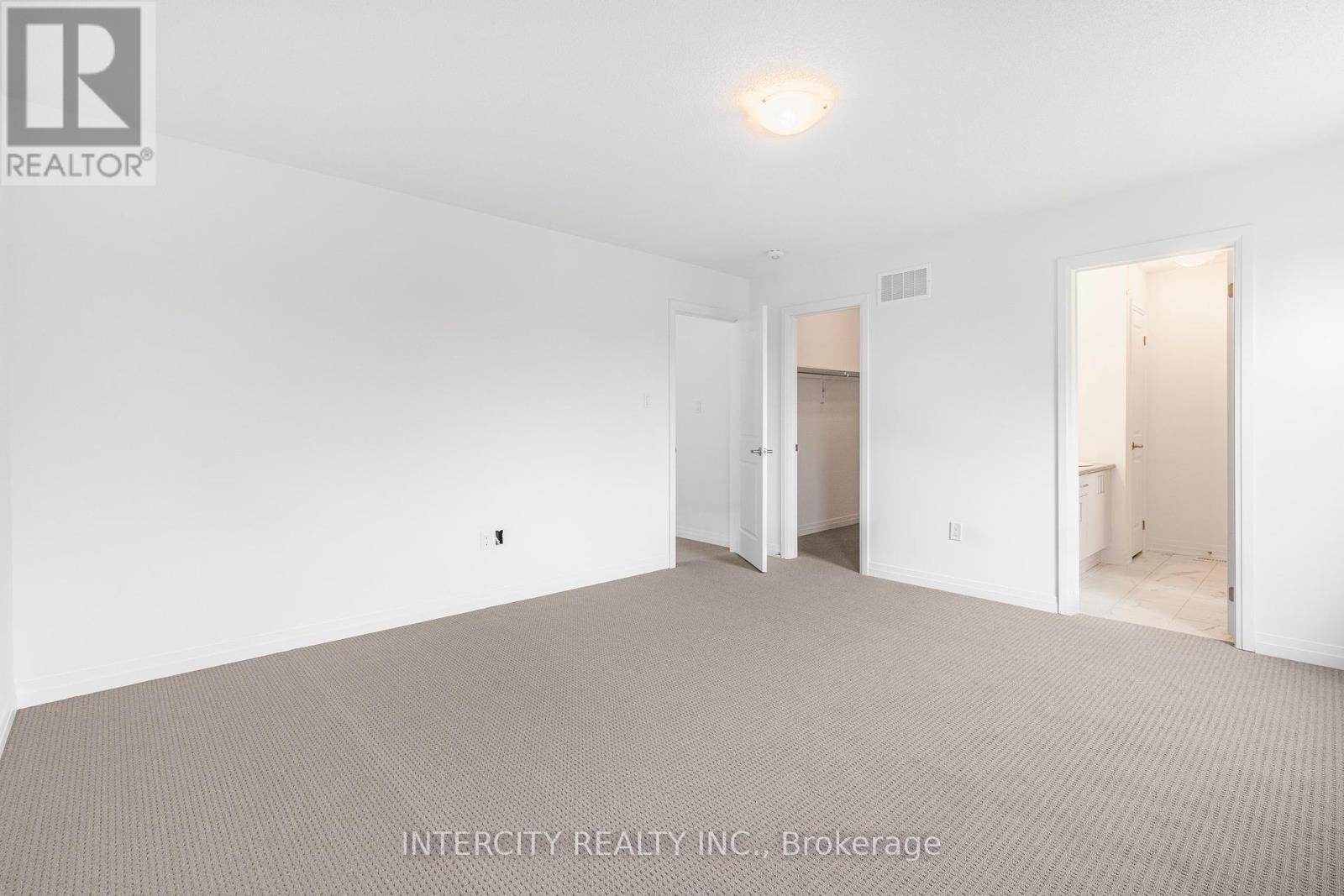 345 Quebec Street Property Photo 9