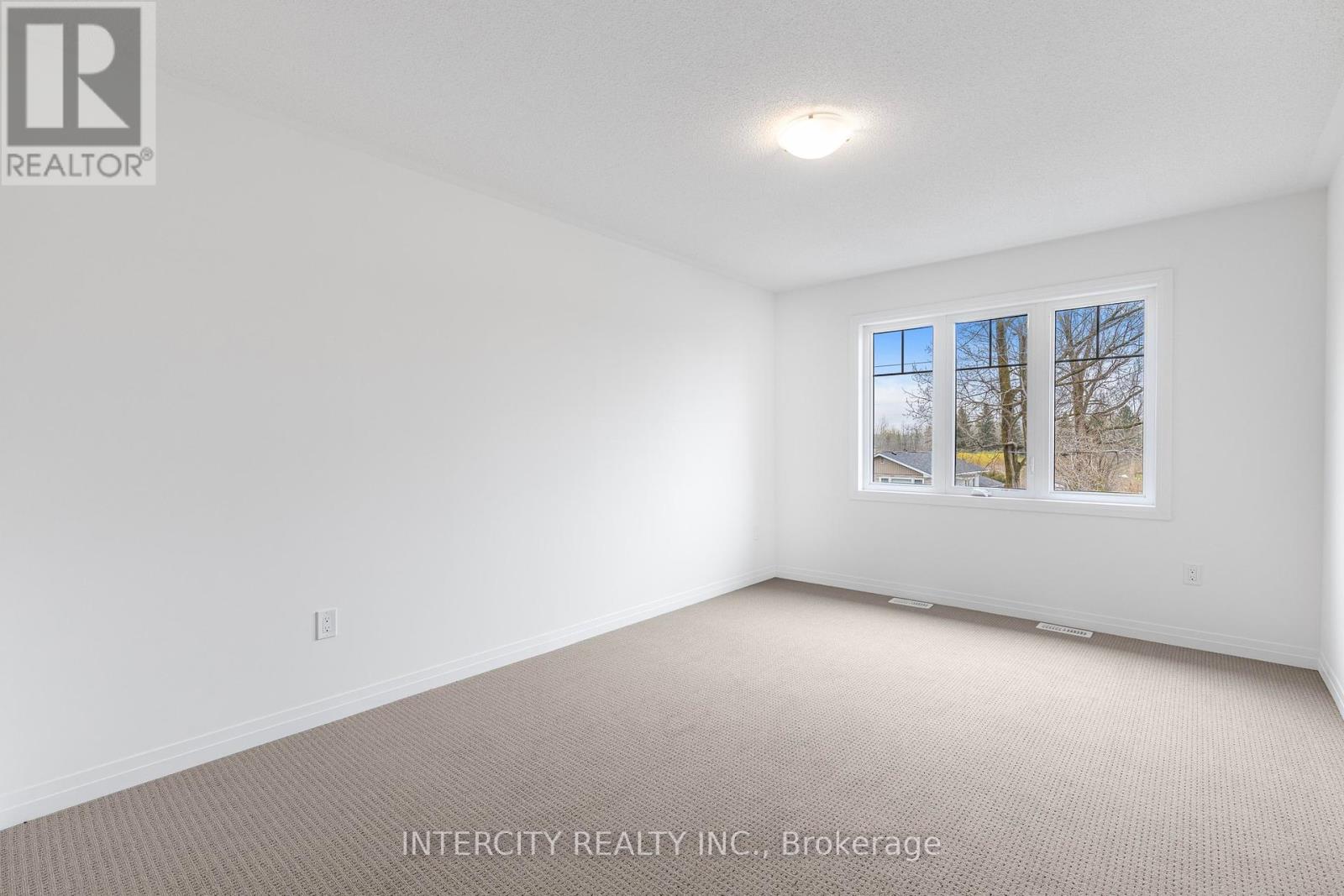 345 Quebec Street Property Photo 16
