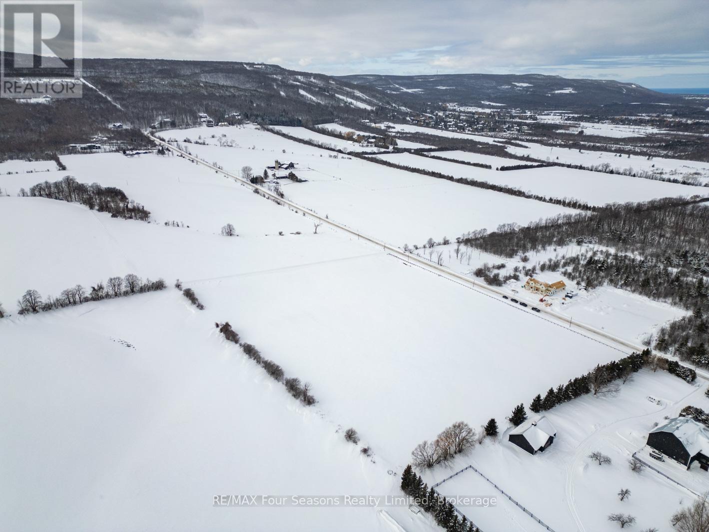 8483 36/37 Nottawasaga Side Road Property Photo 16