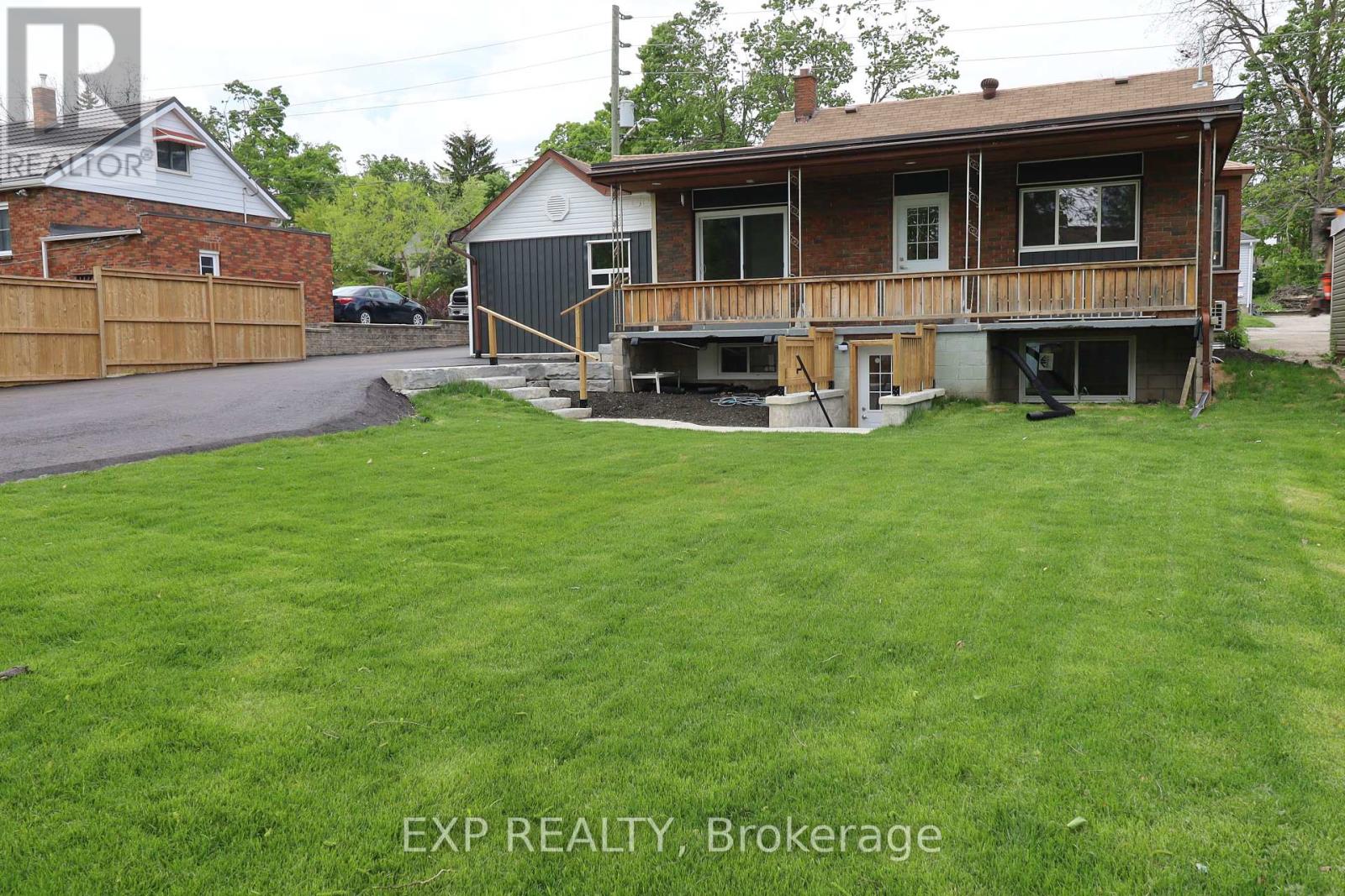 47 Grove Street E Property Photo 1