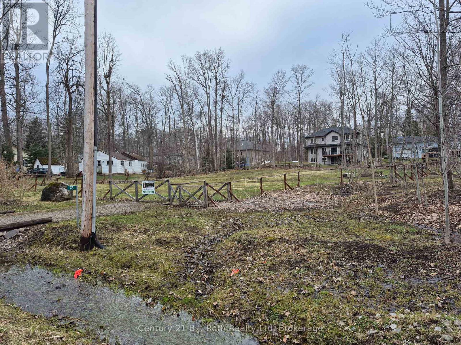 76 Mcarthur Drive Property Photo 4