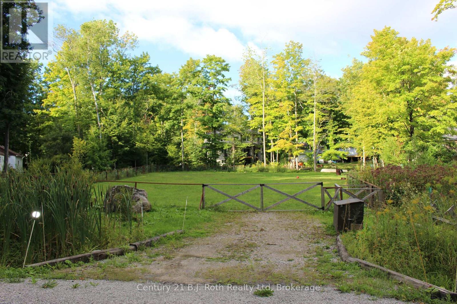 76 Mcarthur Drive Property Photo 12