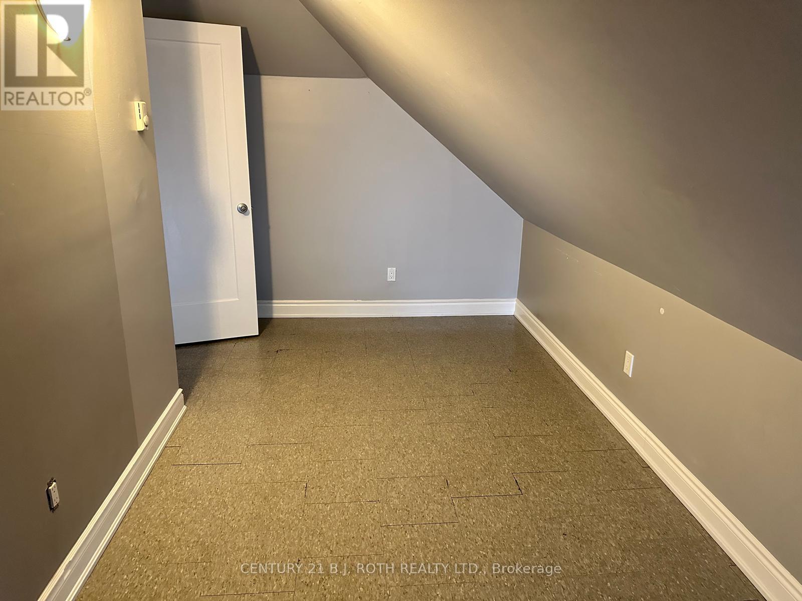 99 Mulcaster Street Property Photo 13