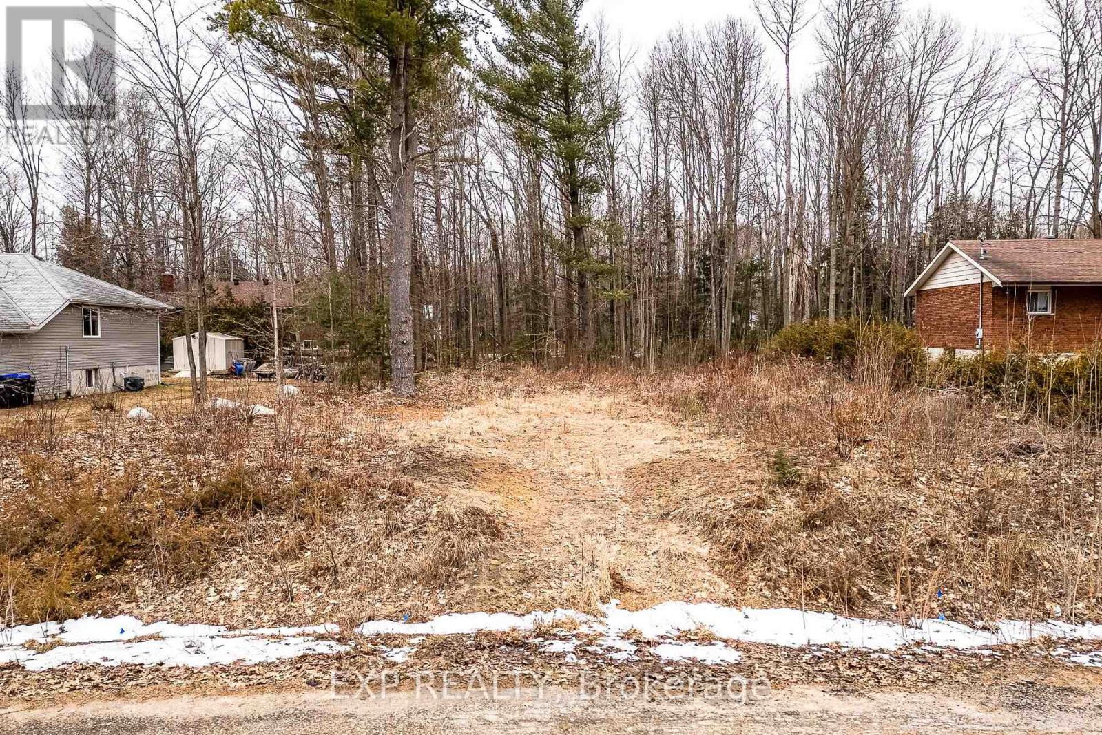 98 Rue Vanier Property Photo 3