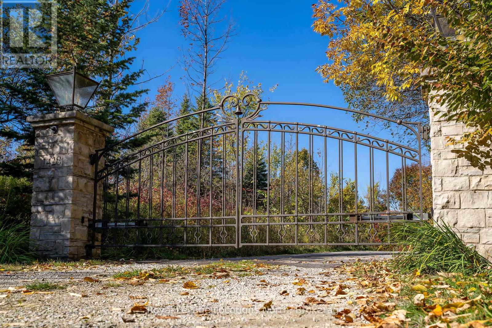 1428 10 Nottawasaga Concession N Property Photo