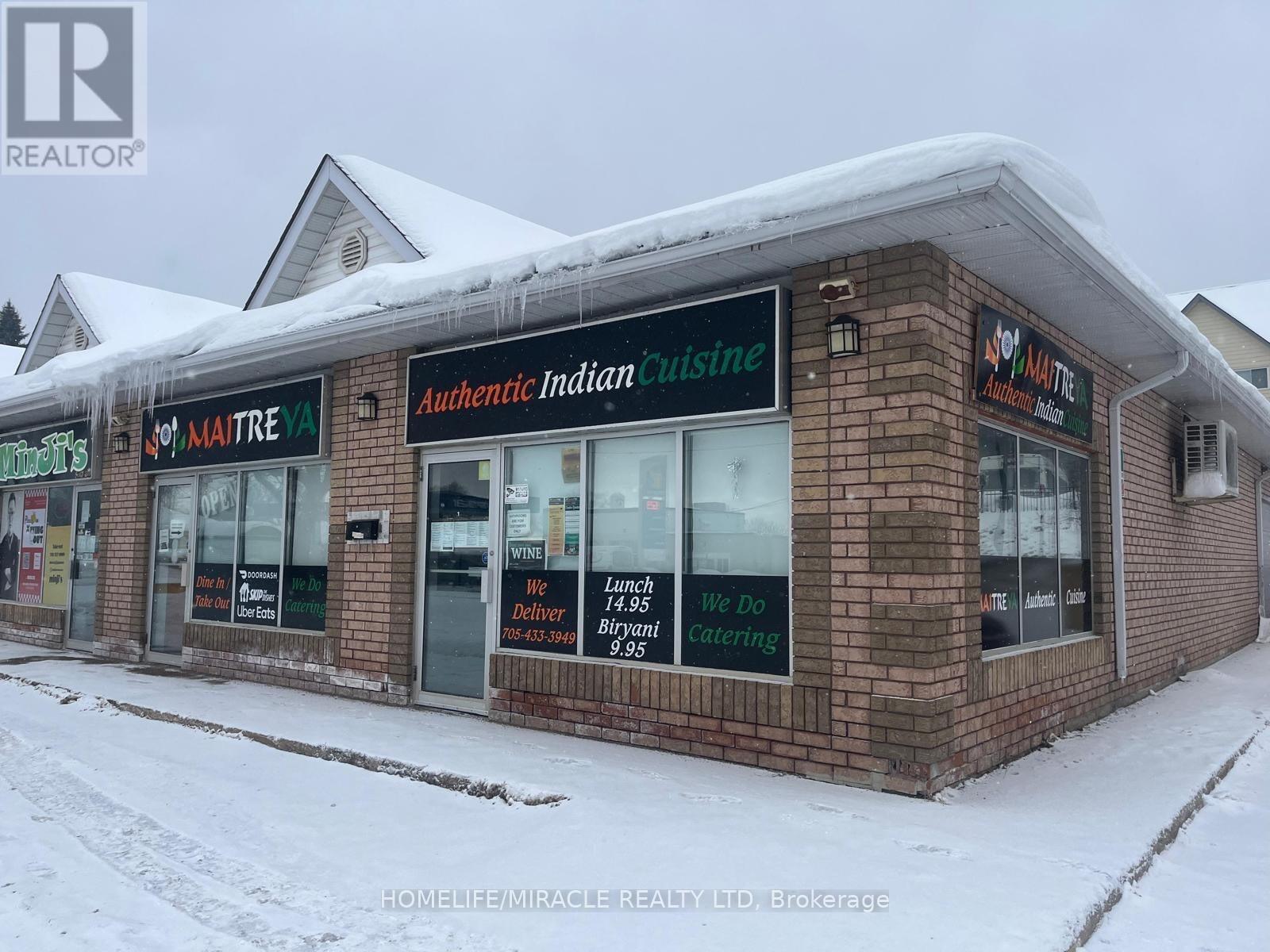 854 Yonge Street Property Photo 1