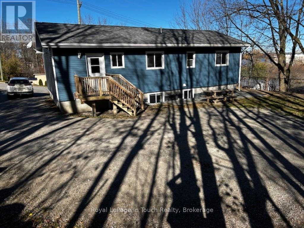 687 Montreal Street Property Photo 2