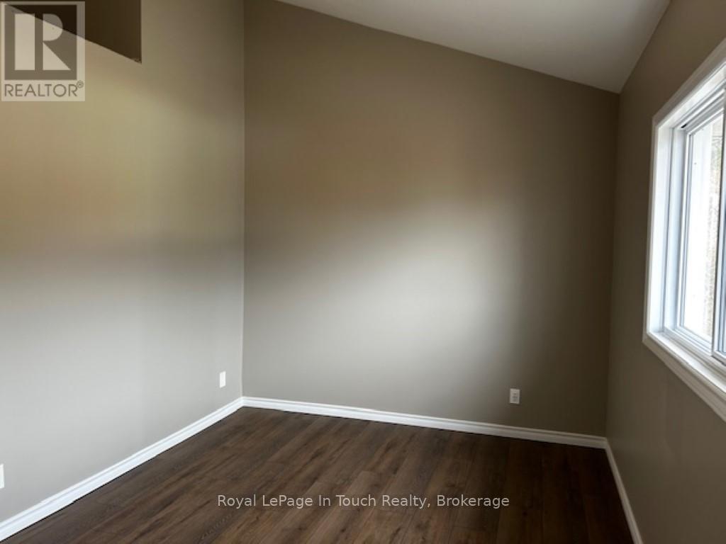 687 Montreal Street Property Photo 10
