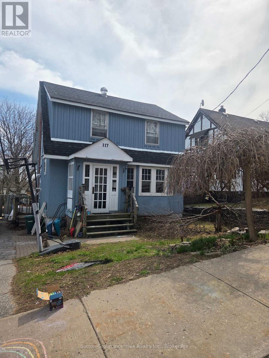 117 PENETANG STREET Property Photo 1
