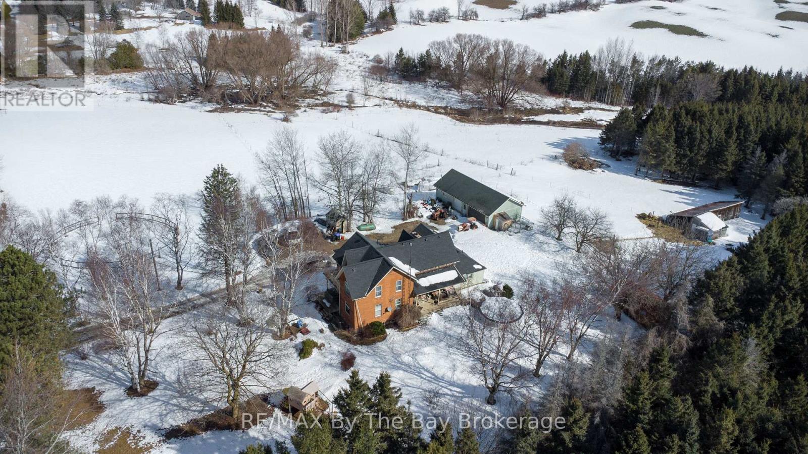 2553 County 42 Road Property Photo