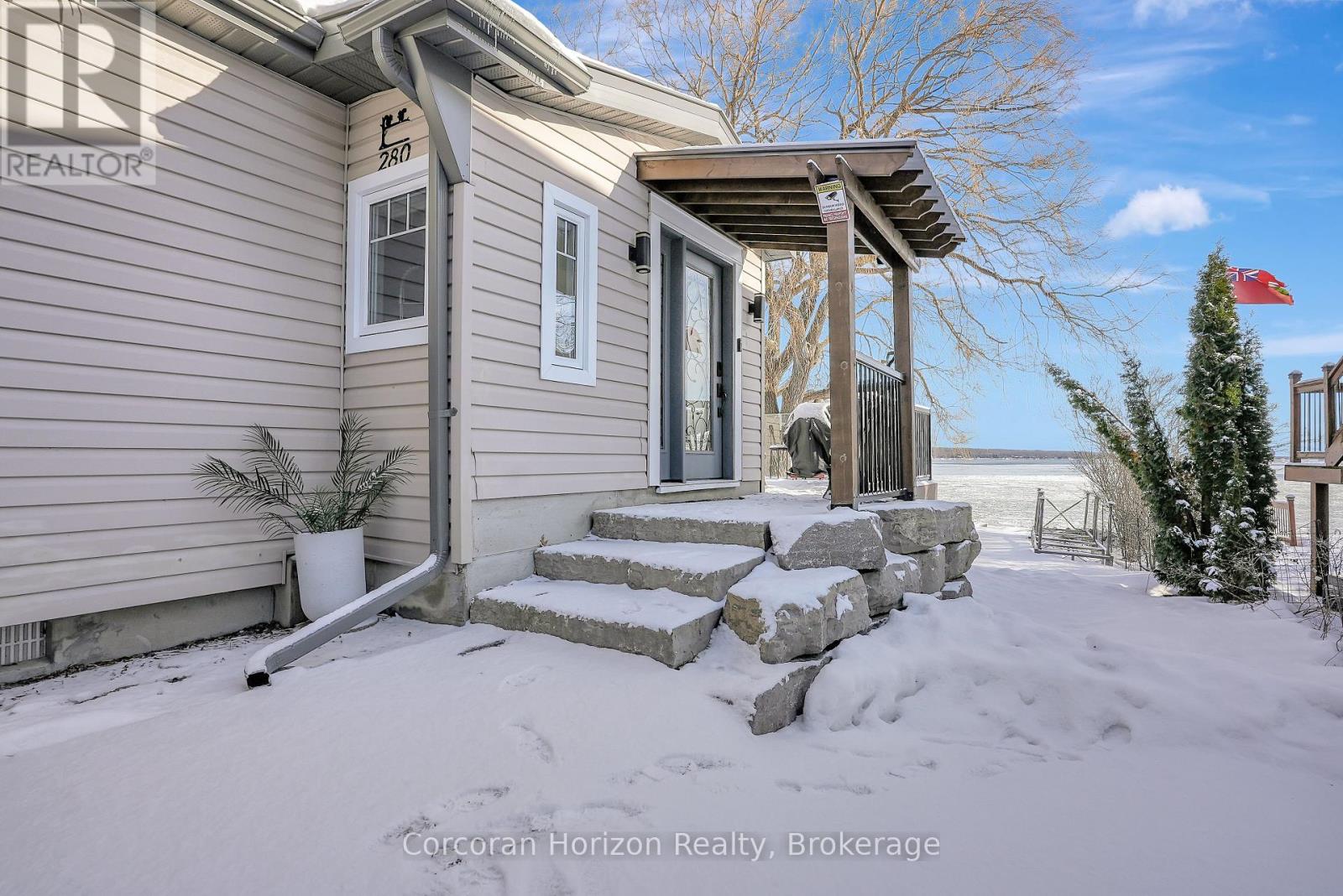 280 Robins Point Road Property Photo 7