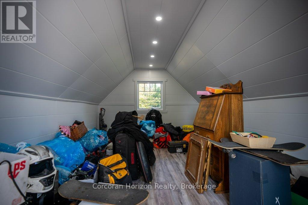 280 Robins Point Road Property Photo 29