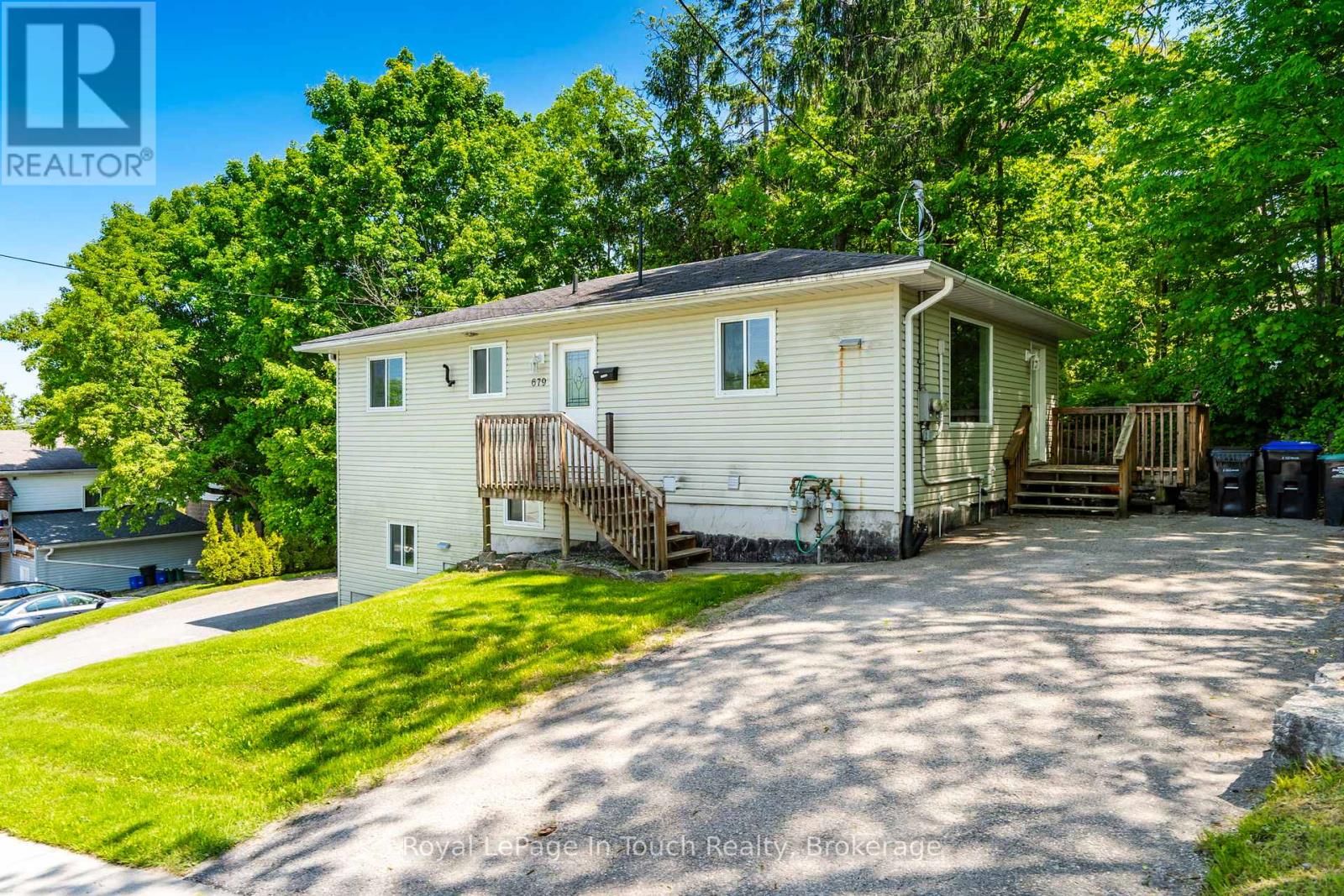 679 Montreal Street Property Photo 1