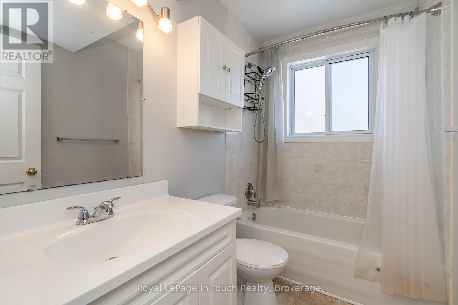 679 Montreal Street Property Photo 16