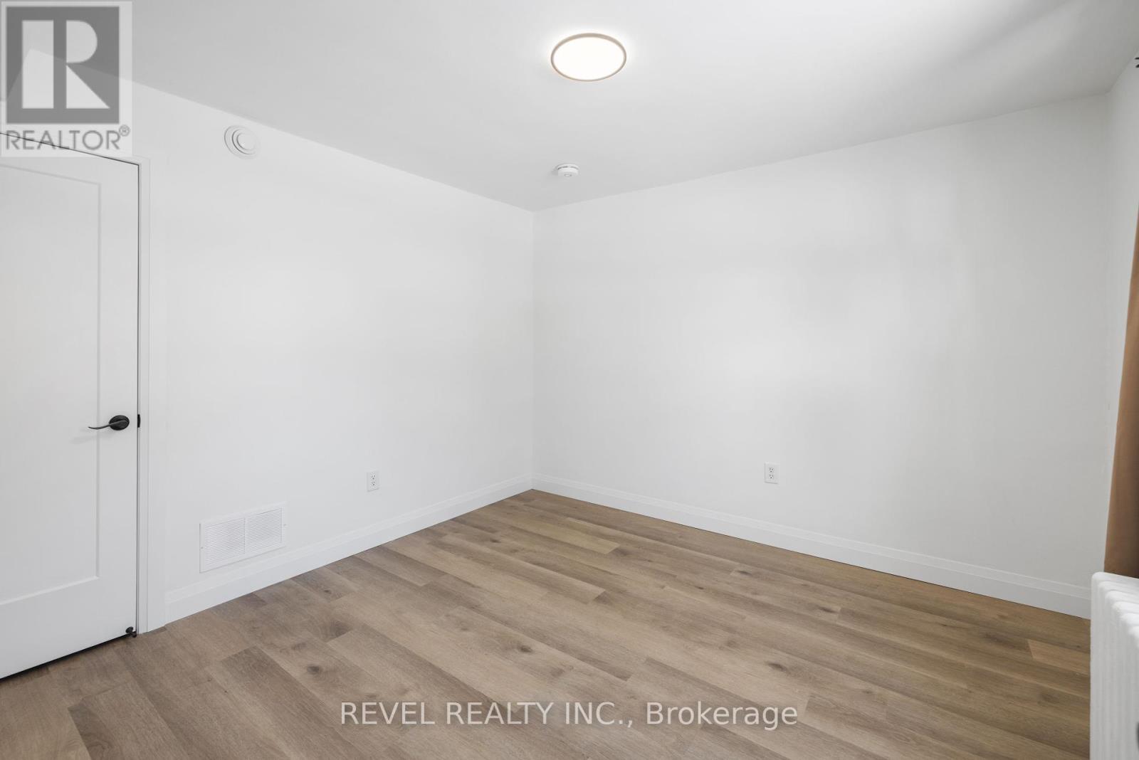Main - 46 Nelson Street Property Photo 11