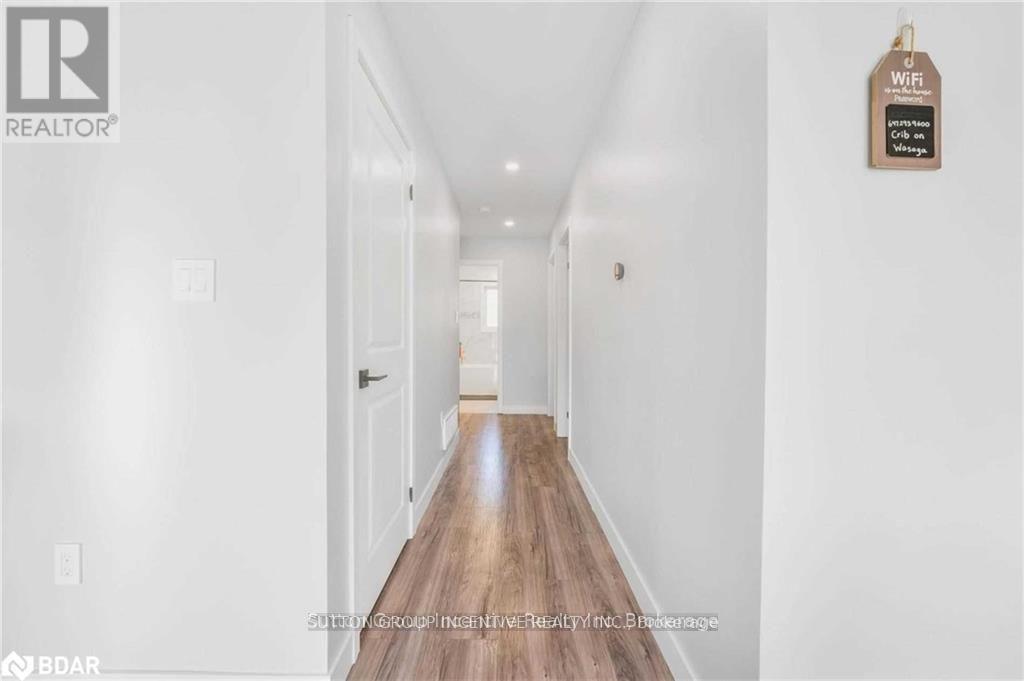 52 Marilyn Avenue S Property Photo 20
