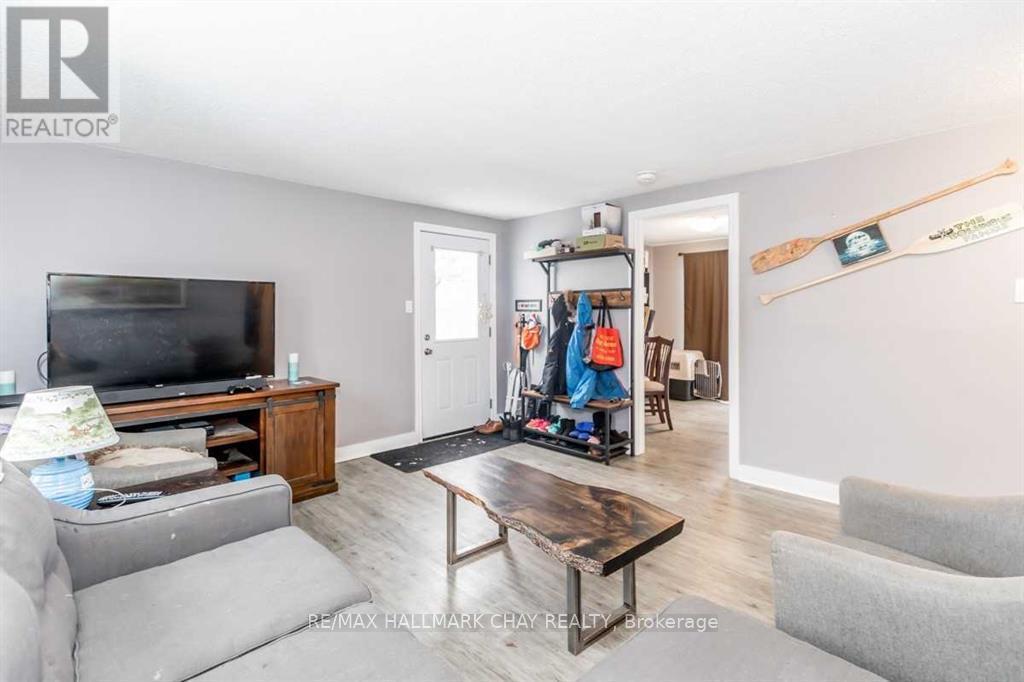 266 Galloway Boulevard Property Photo 3