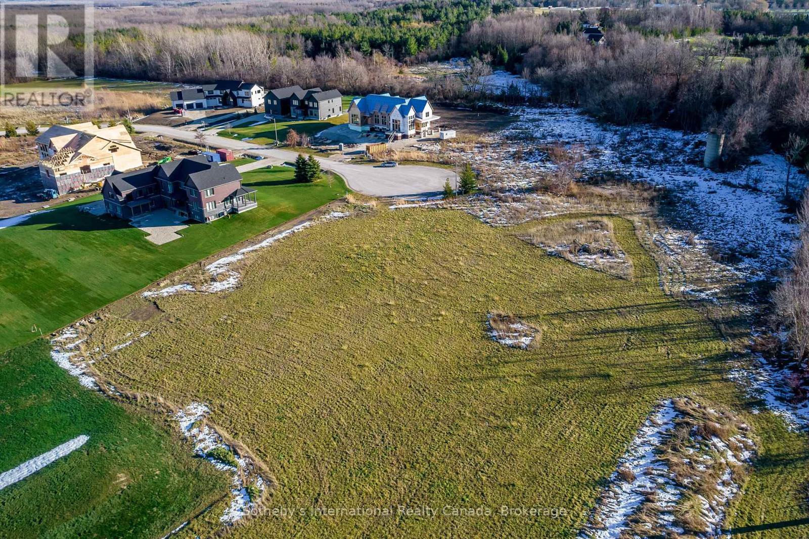 19 Raintree Court Property Photo 4