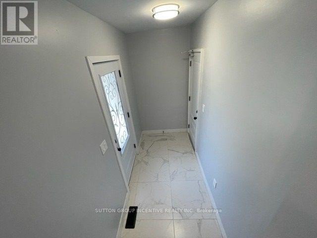 54 Marilyn Avenue S Property Photo 2