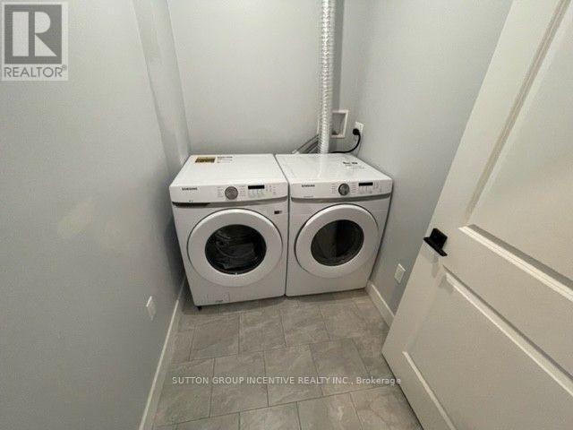 54 Marilyn Avenue S Property Photo 7