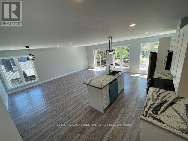 54 Marilyn Avenue S Property Photo 14