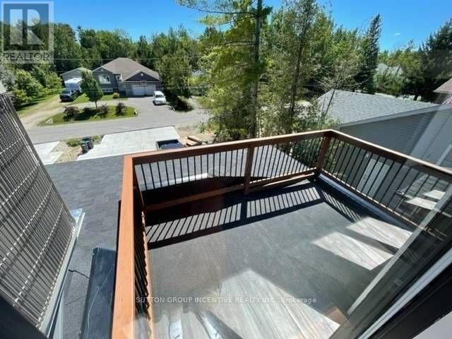 54 Marilyn Avenue S Property Photo 17